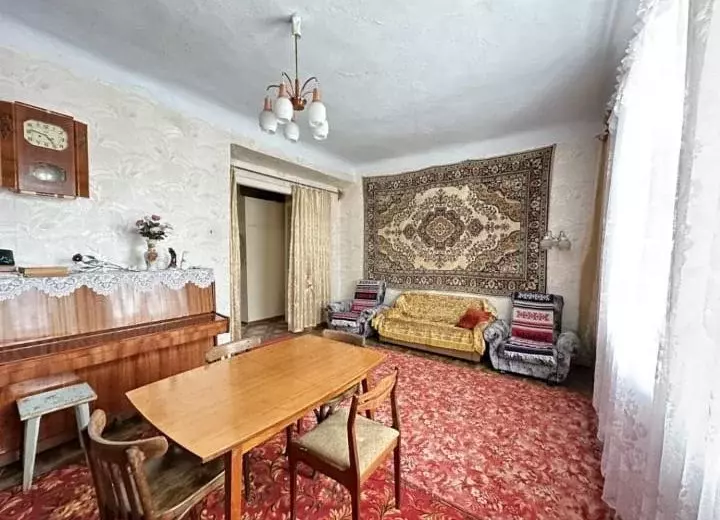 3-к кв. Омская область, Омск Городок Нефтяников мкр, ул. Строителей, 2 ... - Фото 1