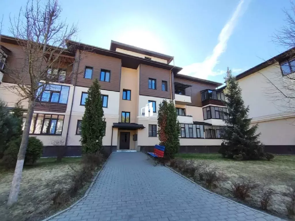 Продается 2-комнатная квартира - Фото 1