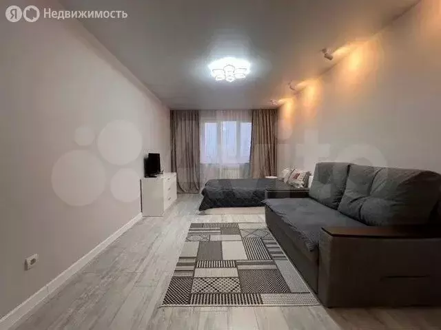 1-комнатная квартира: Смоленск, Киевский переулок, 17к4 (49.7 м) - Фото 1