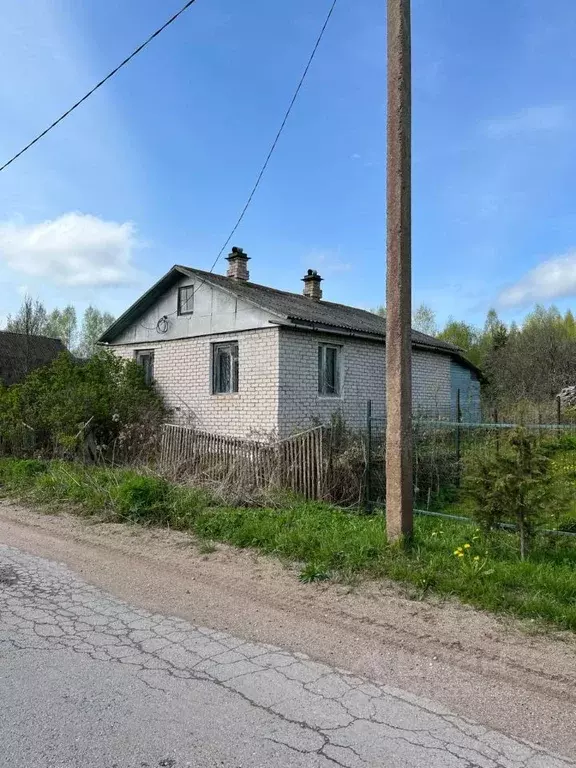 Дом в Новгородская область, Крестецкий муниципальный округ, д. Амосово ... - Фото 1