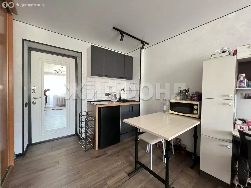 1к в 4-комнатной квартире (17.1 м) - Фото 2