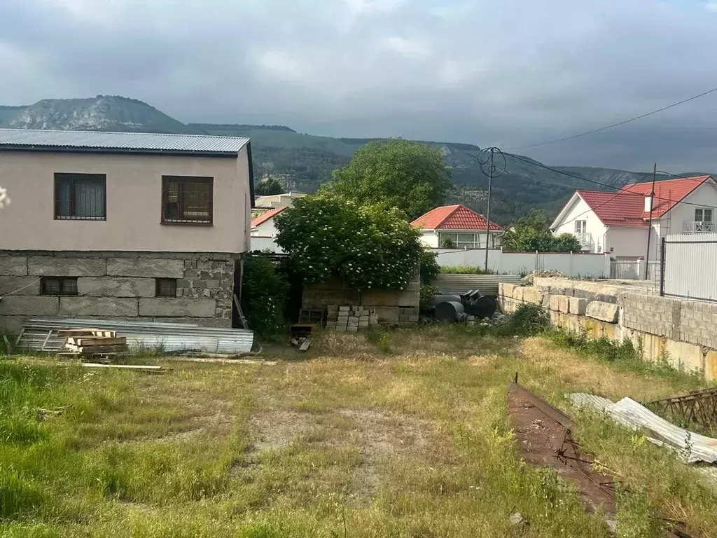 Участок в Ставропольский край, Кисловодск ул. Чехова, 63 (4.0 сот.) - Фото 0