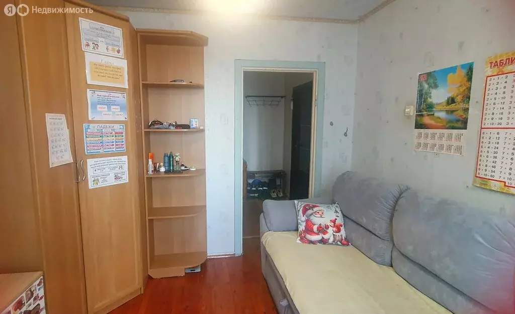 3-комнатная квартира: Курган, жилой район Заозёрный, 1-й микрорайон, ... - Фото 2