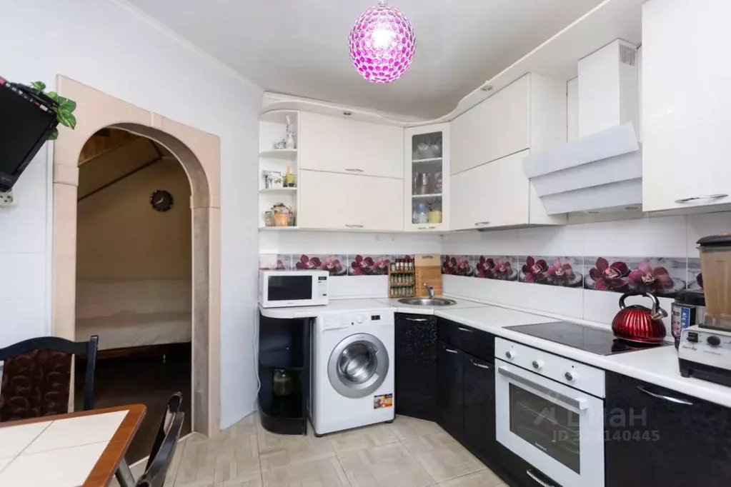 Таунхаус в Оренбургская область, Оренбургский район, с. Нежинка ул. ... - Фото 1