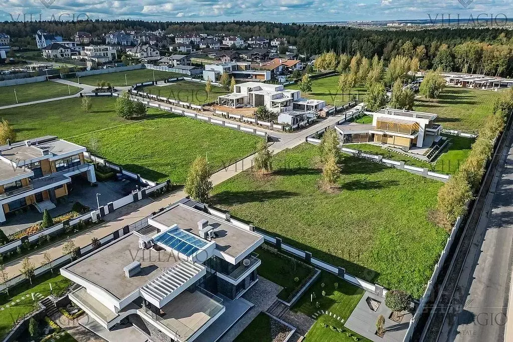 Участок в Московская область, Красногорск городской округ, д. ... - Фото 1