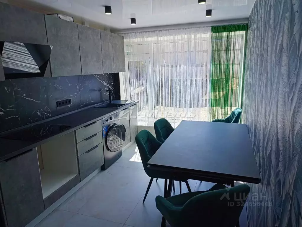 Дом в Крым, Симферопольский район, Трудовское с/пос, с. Ана-Юрт, Лада ... - Фото 1