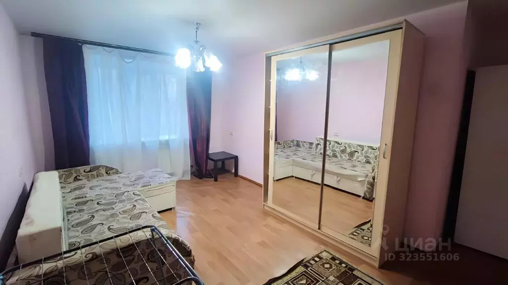 1-к кв. Тюменская область, Тюмень Олимпийская ул., 25 (30.0 м) - Фото 1