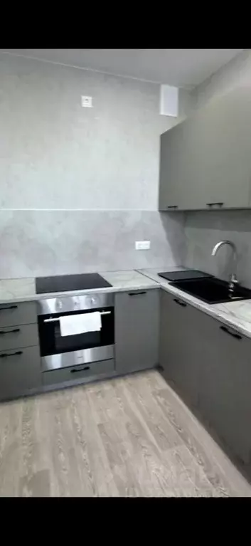 2-к кв. Татарстан, Казань ул. Рашида Нежметдинова, 11к2 (56.0 м) - Фото 0
