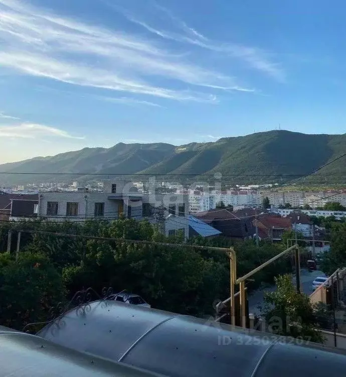 Таунхаус в Краснодарский край, Геленджик  (180 м) - Фото 1