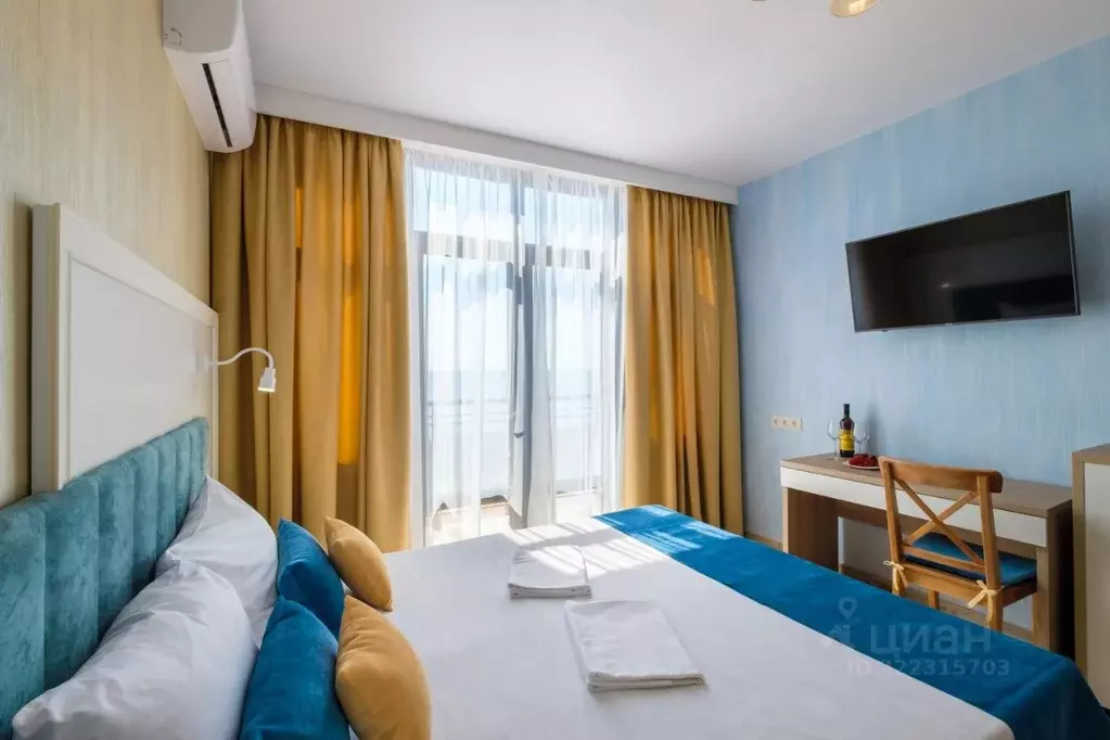 Комната Крым, Феодосия наб. Черноморская, 36В (14.0 м) - Фото 1