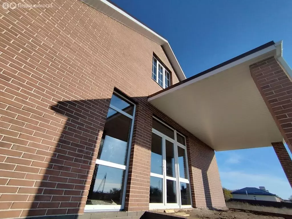 Дом в Новобессергеневка, Золотая улица, 5 (178 м) - Фото 1