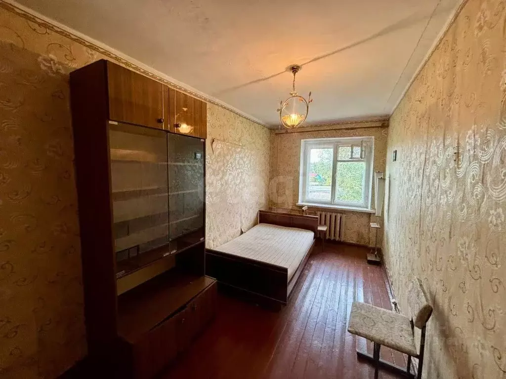 3-к кв. Псковская область, Остров 1 Мая ул., 5 (60.6 м) - Фото 1