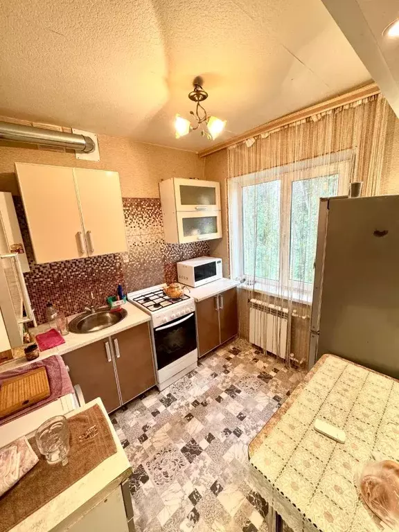 2-к кв. Тульская область, Ефремов ул. Строителей, 51 (41.4 м) - Фото 0