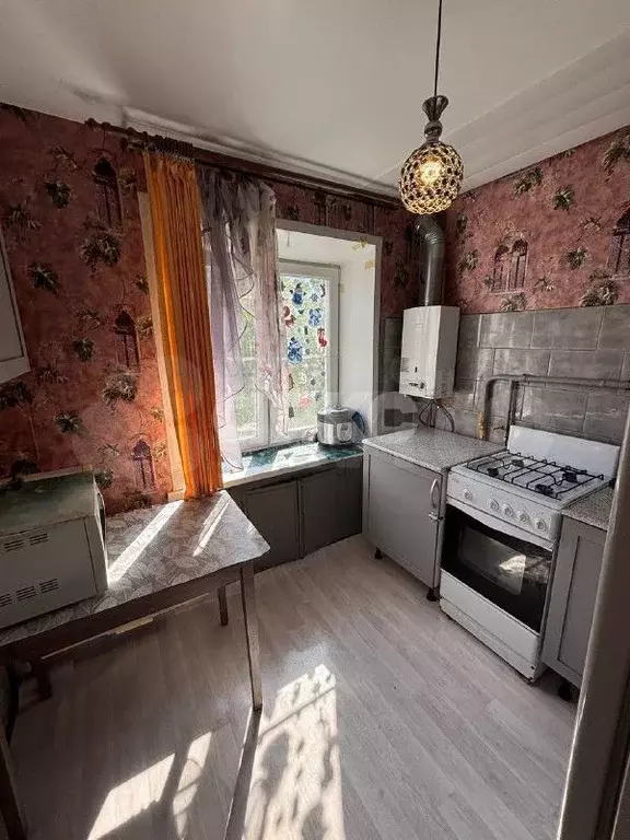 1-к. квартира, 31 м, 5/5 эт. - Фото 1