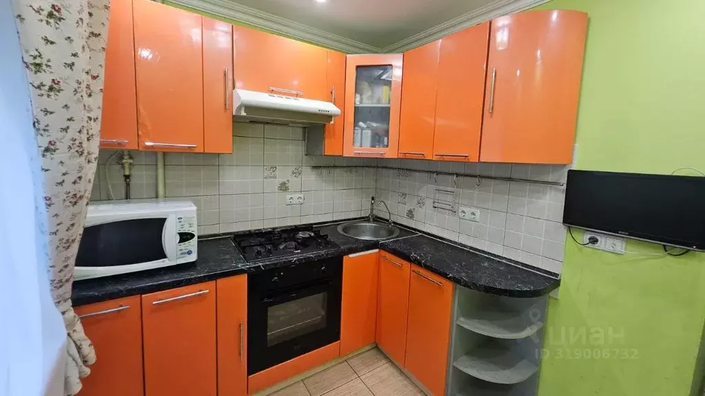 Квартира, 3 комнаты, 55 м - Фото 0