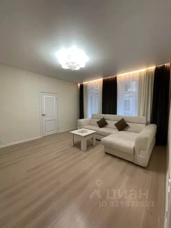 3-к кв. Санкт-Петербург ул. Полозова, 19 (81.0 м) - Фото 1