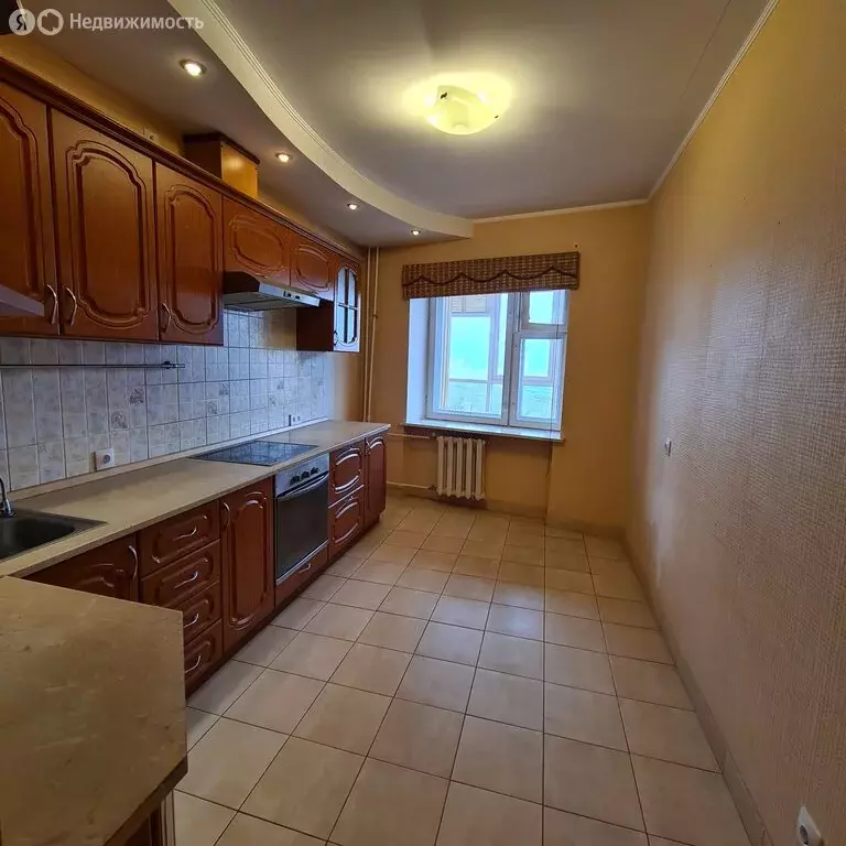 3-комнатная квартира: Пермь, улица Мира, 11 (82.8 м) - Фото 0