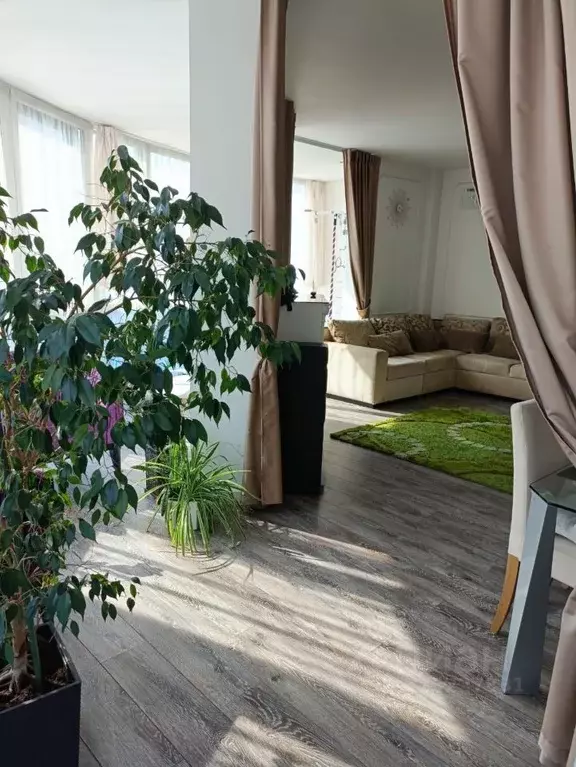 3-к кв. Свердловская область, Екатеринбург ул. Радищева, 18 (100.0 м) - Фото 2