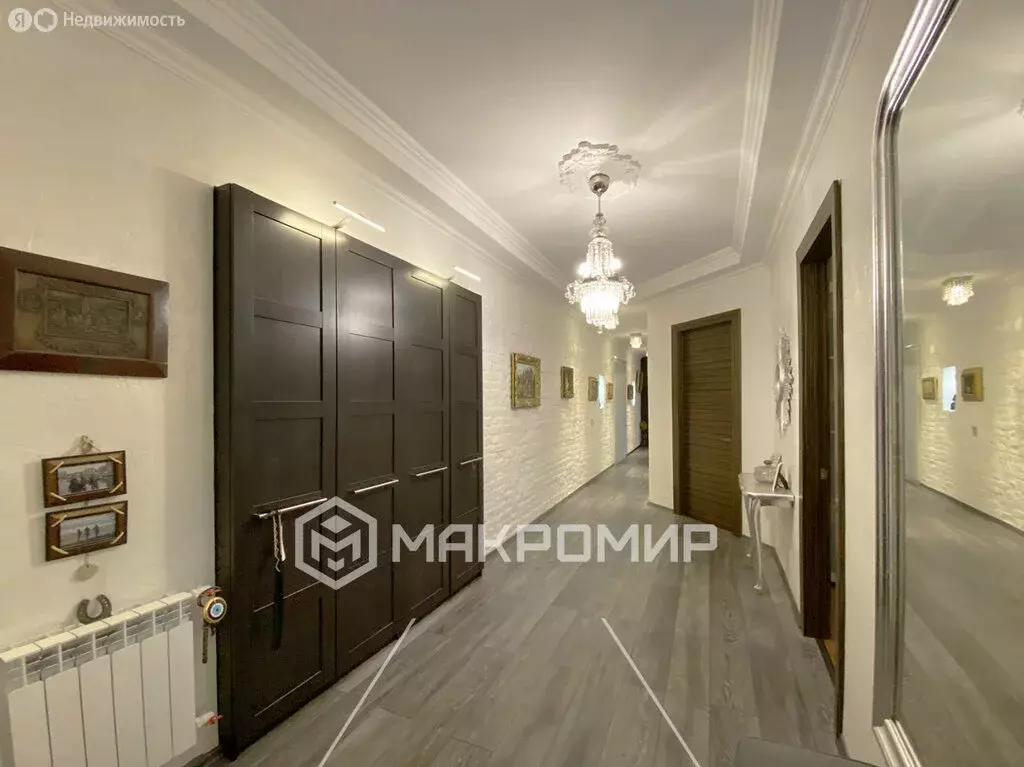 3-комнатная квартира: Санкт-Петербург, переулок Нестерова, 9 (113.6 м) - Фото 1