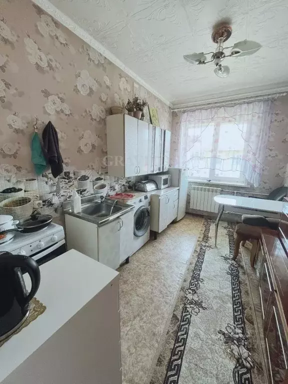 1-к кв. Алтай, Горно-Алтайск Заринская ул., 22/1 (37.2 м) - Фото 0