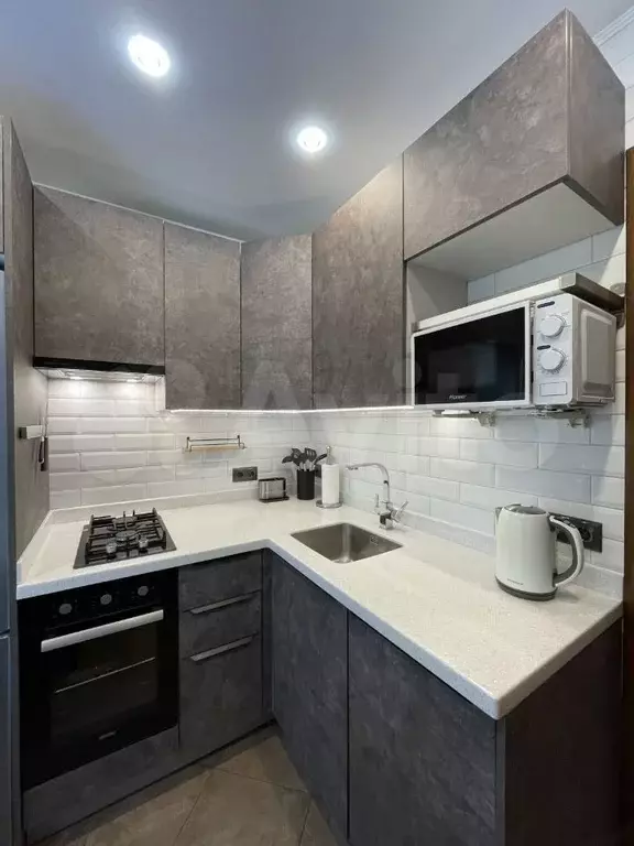 3-к. квартира, 59 м, 5/9 эт. - Фото 0