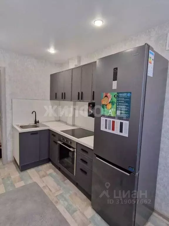 3-к кв. Новосибирская область, Новосибирск ул. Фрунзе, 57А (63.0 м) - Фото 0