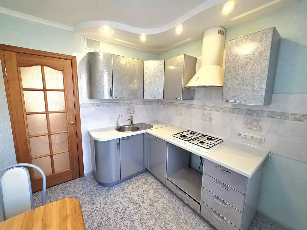 3-к. квартира, 60 м, 5/5 эт. - Фото 0