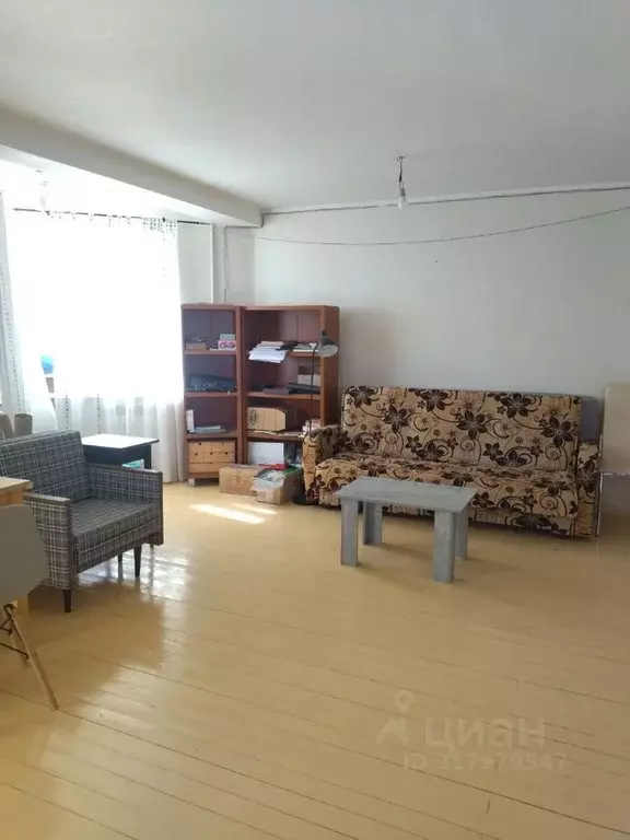 3-к кв. Самарская область, Самара Демократическая ул., 20 (65.1 м) - Фото 0