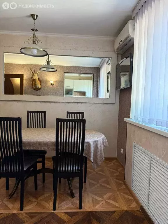 4-комнатная квартира: Тольятти, улица Жилина, 62 (62 м) - Фото 1