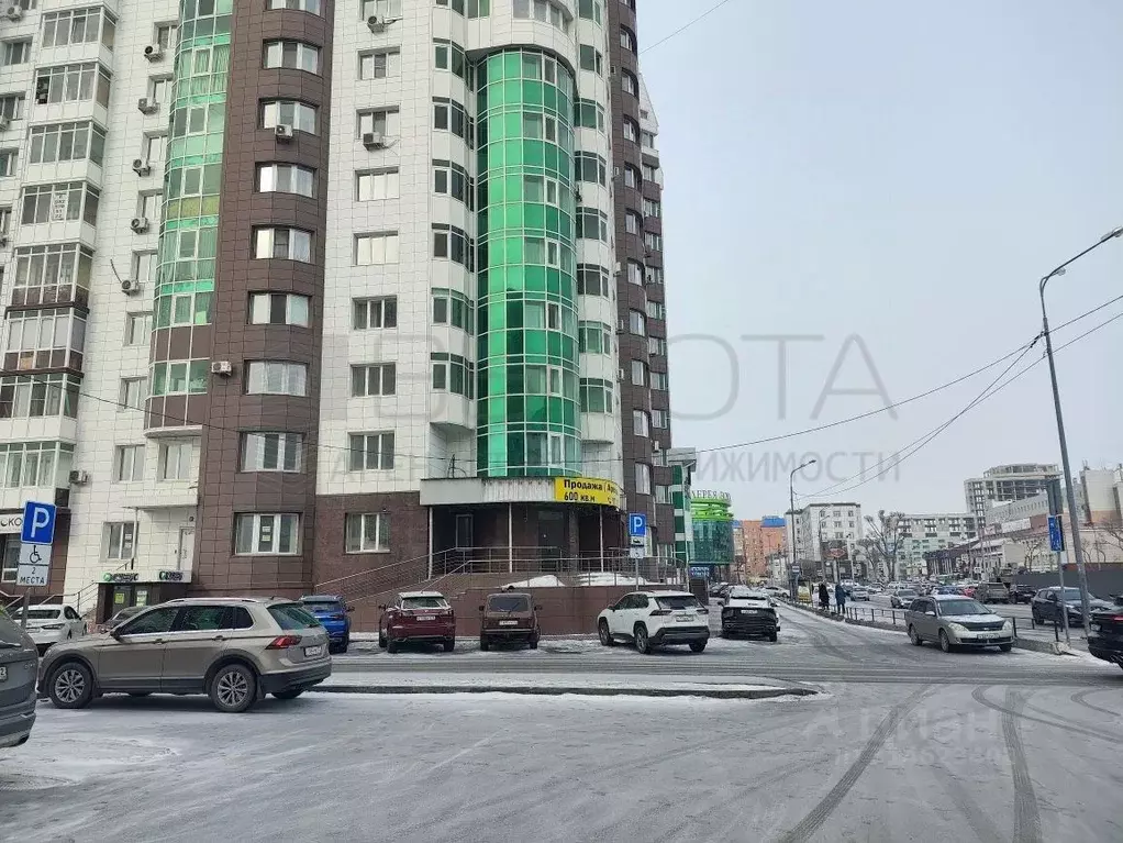 Помещение свободного назначения в Тюменская область, Тюмень ул. ... - Фото 0