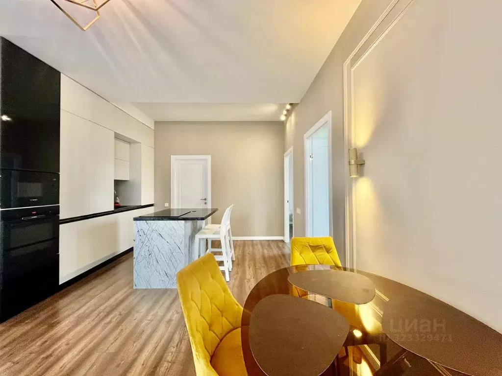 4-к кв. Свердловская область, Екатеринбург ул. Радищева, 24 (100.0 м) - Фото 1