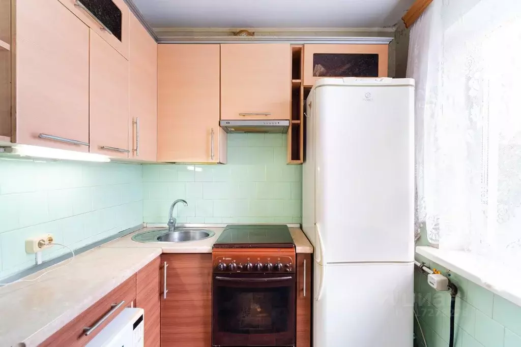 3-к кв. Омская область, Омск 3-й мкр, ул. Путилова, 7Б (58.7 м) - Фото 1