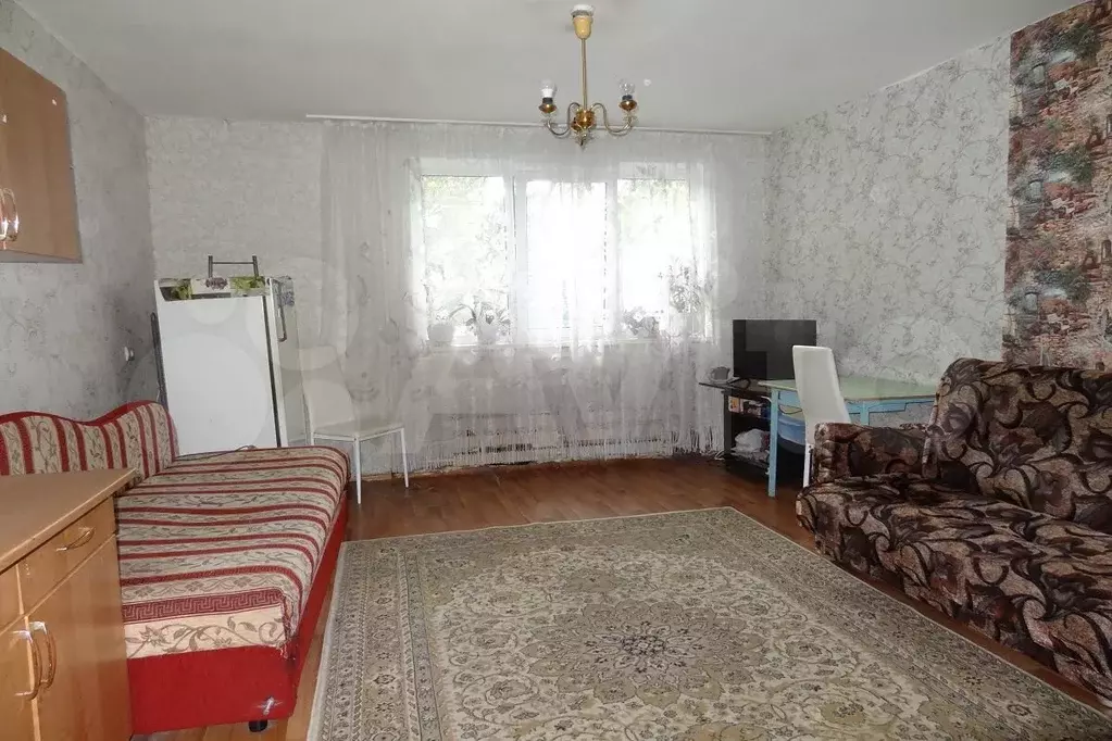 Комната 22 м в 1-к., 1/5 эт. - Фото 1