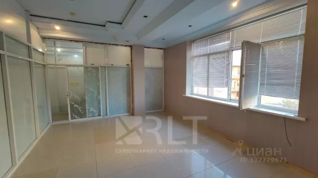 Офис в Дагестан, Махачкала ул. Коркмасова, 27А (23 м) - Фото 1