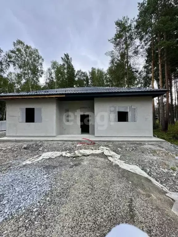 Дом в Свердловская область, Полевской муниципальный округ, с. ... - Фото 0