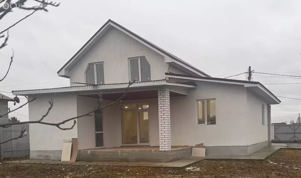 Дом в посёлок городского типа Белоярский, Лазурная улица (158 м) - Фото 1