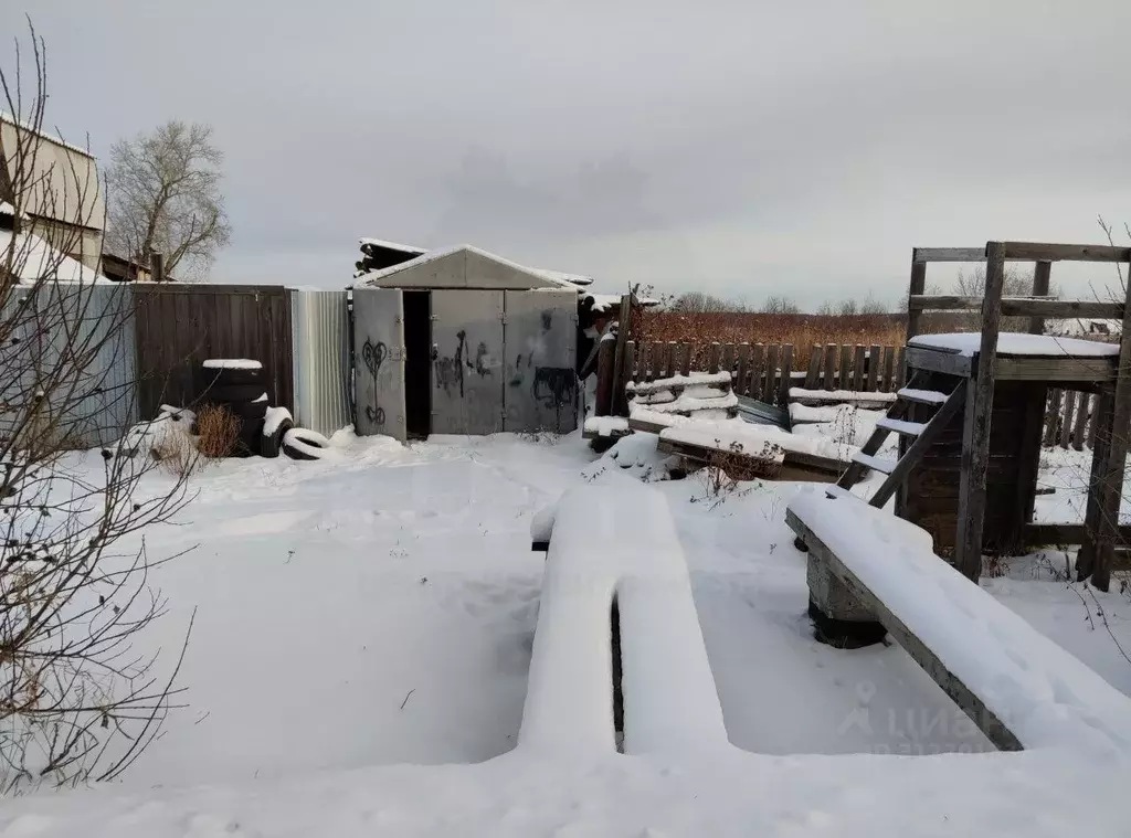 Дом в Свердловская область, Артемовский городской округ, с. Мостовское ... - Фото 1