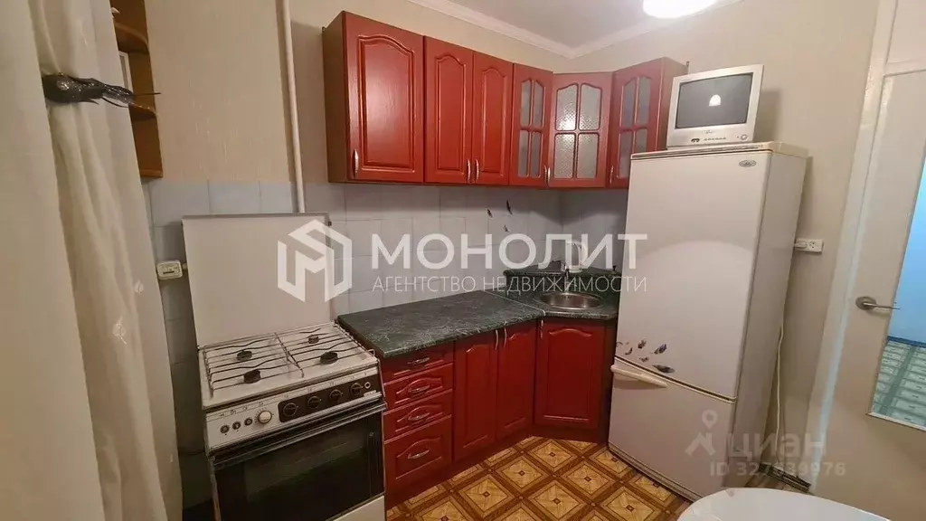 1-к кв. Белгородская область, Старый Оскол ул. Крутикова, 17 (38.3 м) - Фото 1