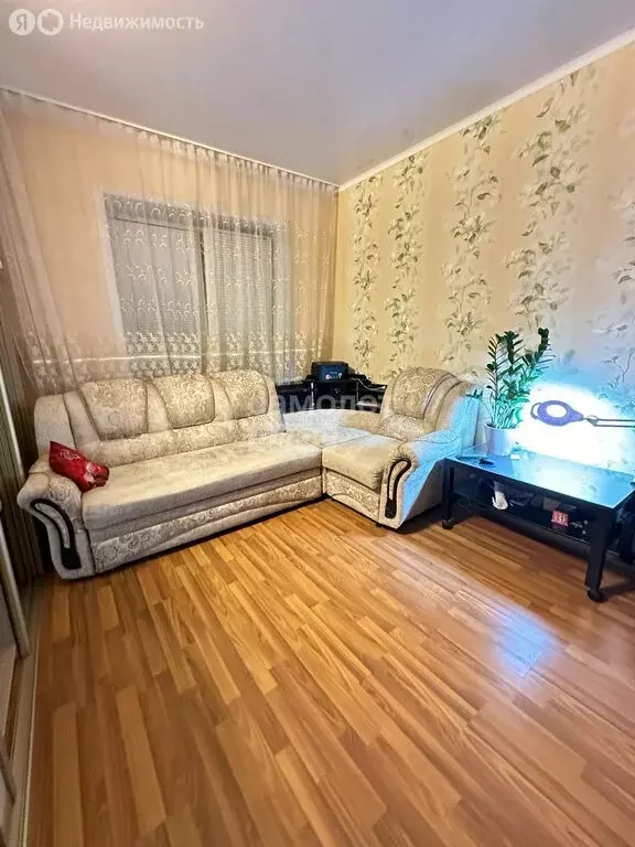 1-комнатная квартира: Астрахань, Белгородская улица, 1к3 (50.2 м) - Фото 0