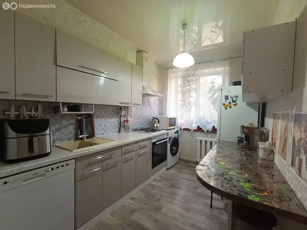 3-комнатная квартира: Пермь, Запорожская улица, 3 (60.3 м) - Фото 1