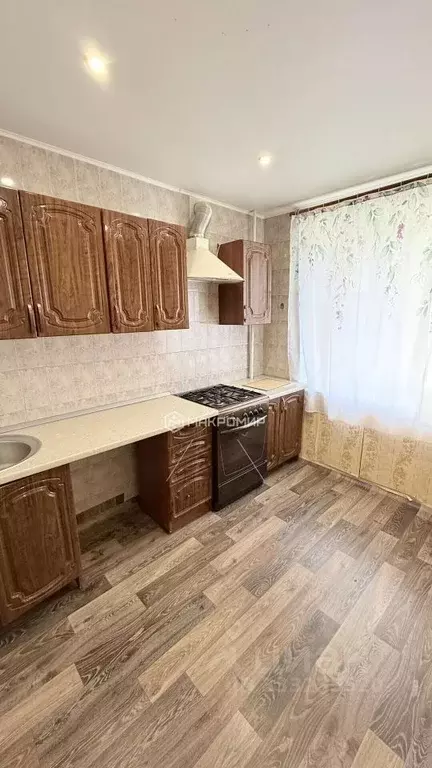 3-к кв. Брянская область, Брянск ул. Грибоедова, 17 (67.5 м) - Фото 2