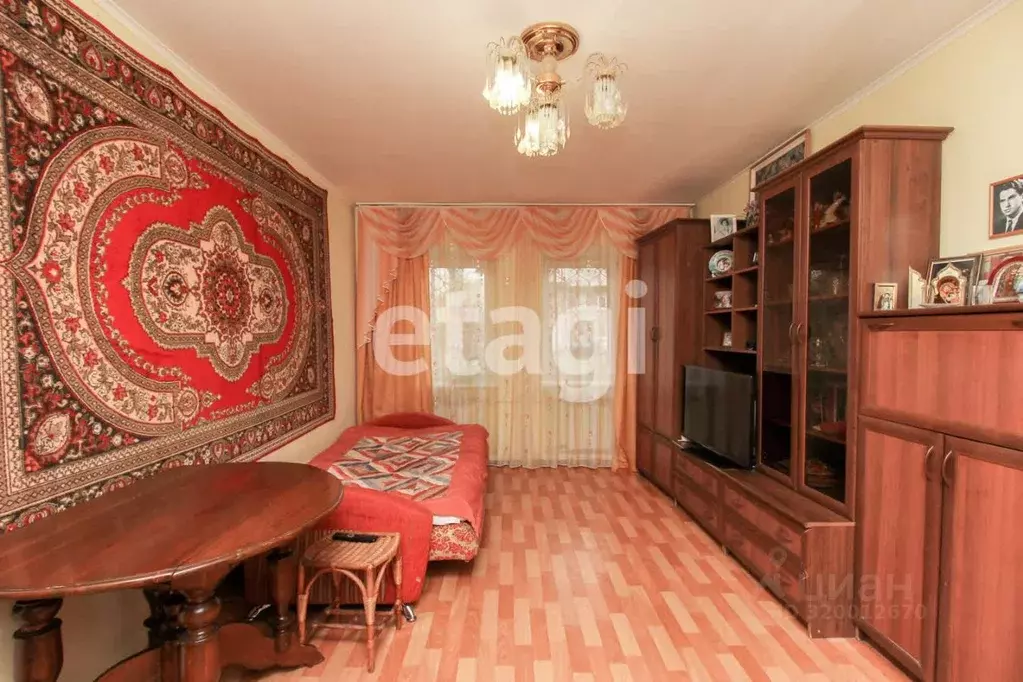 2-к кв. Красноярский край, Красноярск ул. Глинки, 28а (48.4 м) - Фото 0