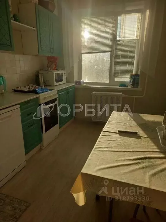 3-к кв. Ханты-Мансийский АО, Мегион Заречная ул., 14/1 (68.3 м) - Фото 1
