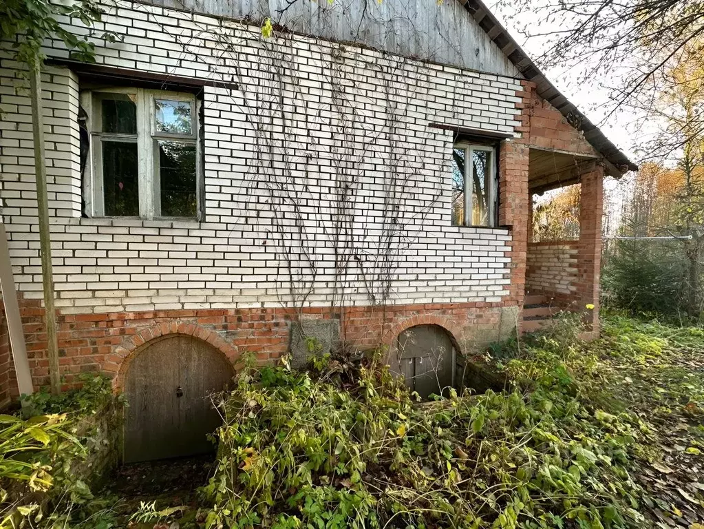 дом в ленинградская область, лужский район, володарское с/пос, д. . - Фото 0