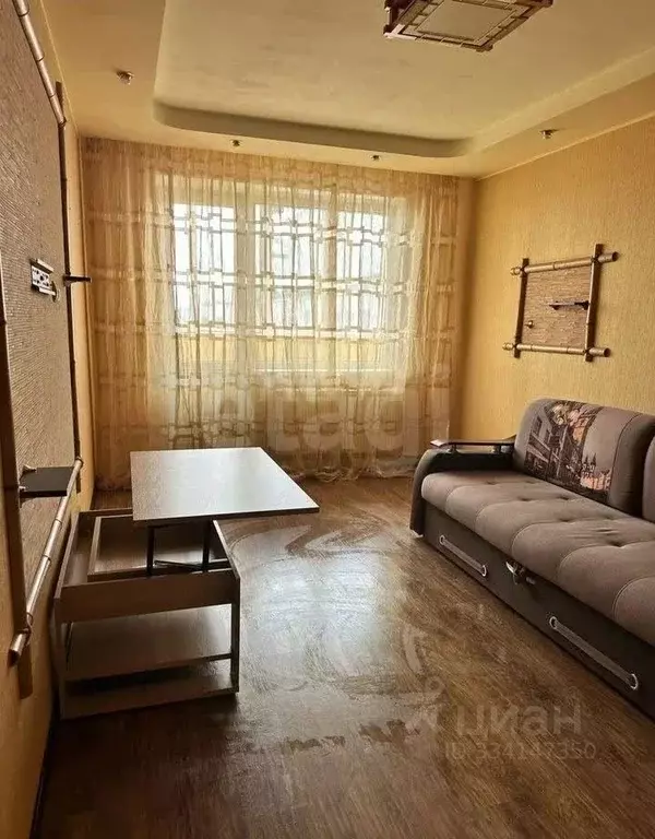 3-к кв. Белгородская область, Белгород ул. Есенина, 48 (71.5 м) - Фото 2