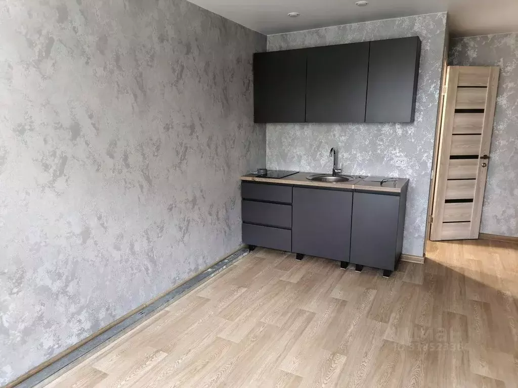 Комната Хабаровский край, Хабаровск Ясная ул., 2А (13.0 м) - Фото 0