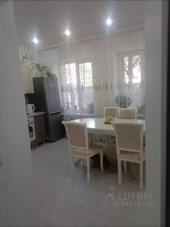 Дом в Крым, Керчь ул. Павла Бутова (90 м) - Фото 1