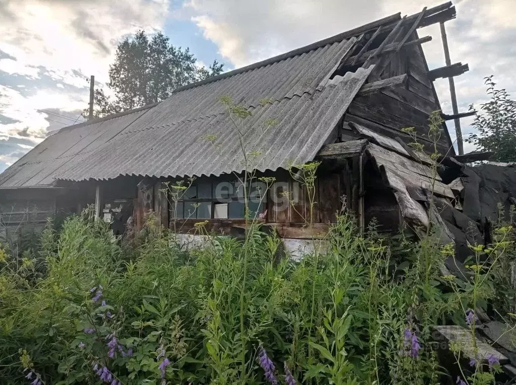 Дом в Свердловская область, Горноуральский городской округ, с. ... - Фото 1