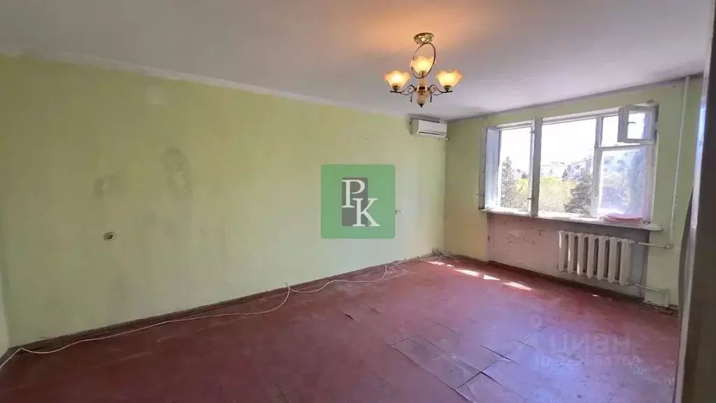 2-к кв. Севастополь пл. 50-летия СССР, 5/3 (55.1 м) - Фото 1