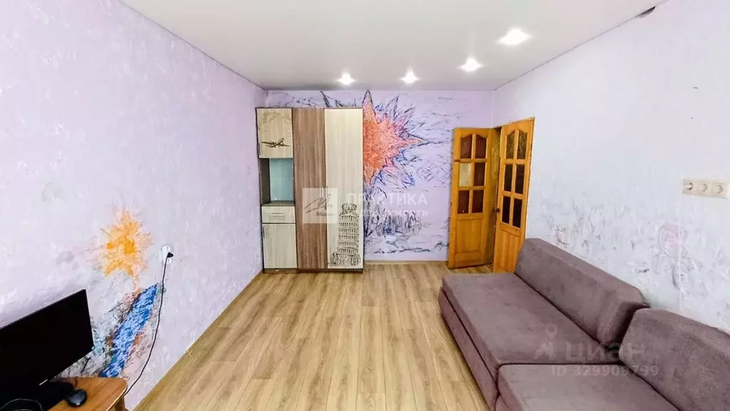 3-к кв. Липецкая область, Липецк ул. Циолковского, 41 (62.4 м) - Фото 1